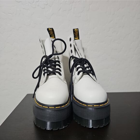 NEW Dr. Martens 1460 Pascal Max Boots White Pisa Leather Platform Womens US 6 - Picture 2 of 5